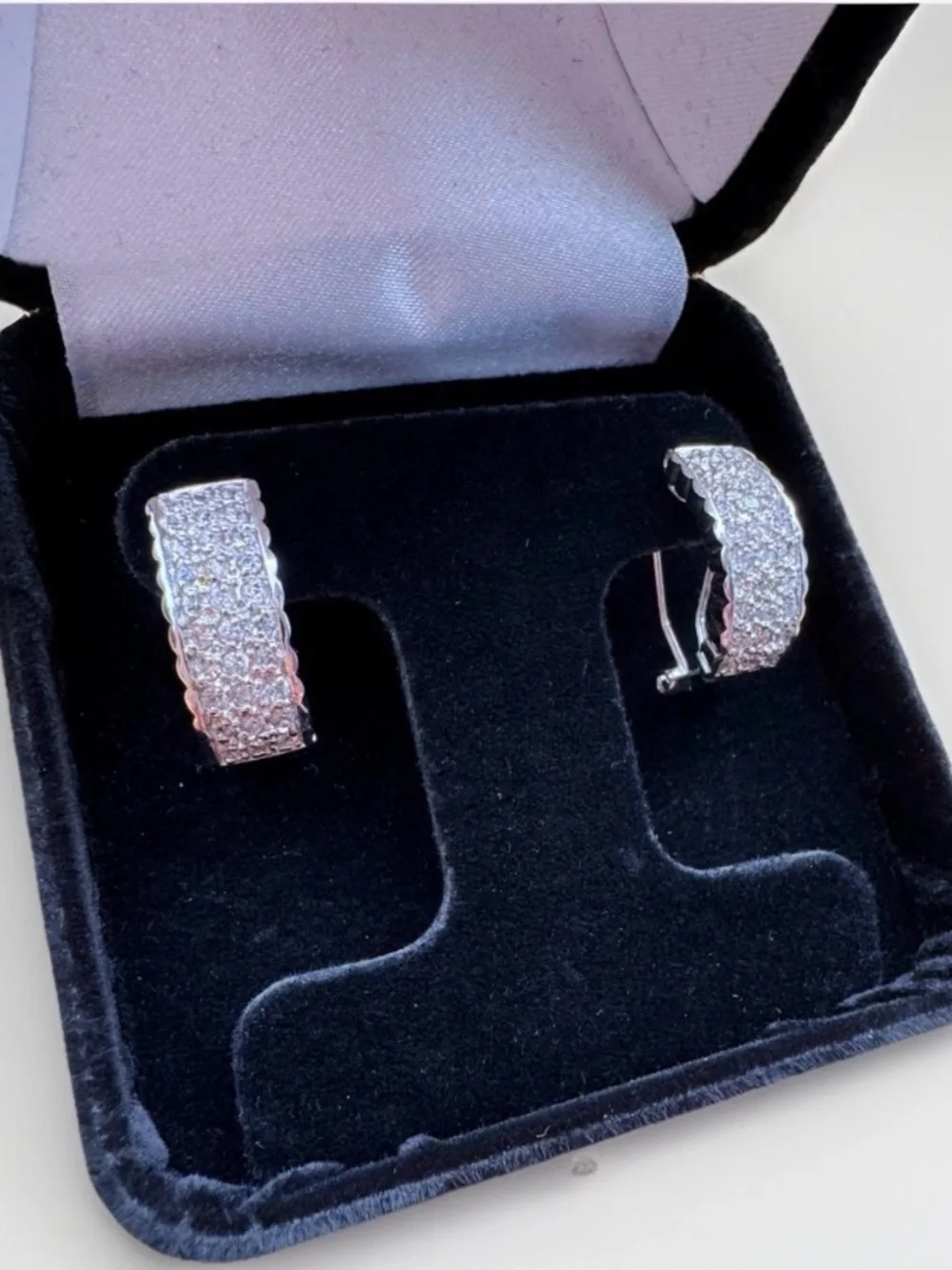 Vintage Jewelry By Mary 925 Sterling Silver Multi-Row Pavé Huggie Hoop Earrings